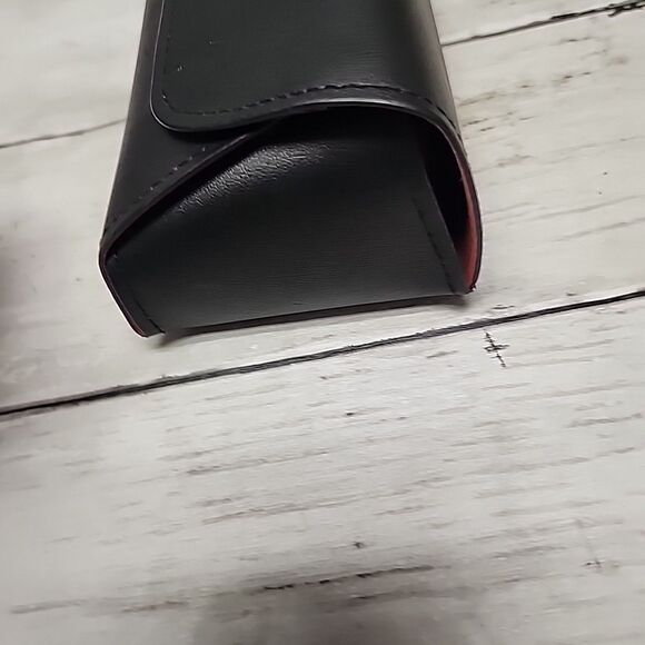 Valentino Garavani Matte Black Semi-Hard Eyewear Case Peach Rose Lining OS - Picture 9 of 12